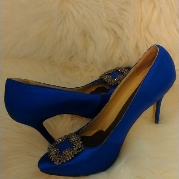 Blue Satin Evening Shoes - Picture 7 of 15